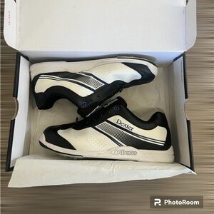 DEXTER Professional Bowling Alley Shoes